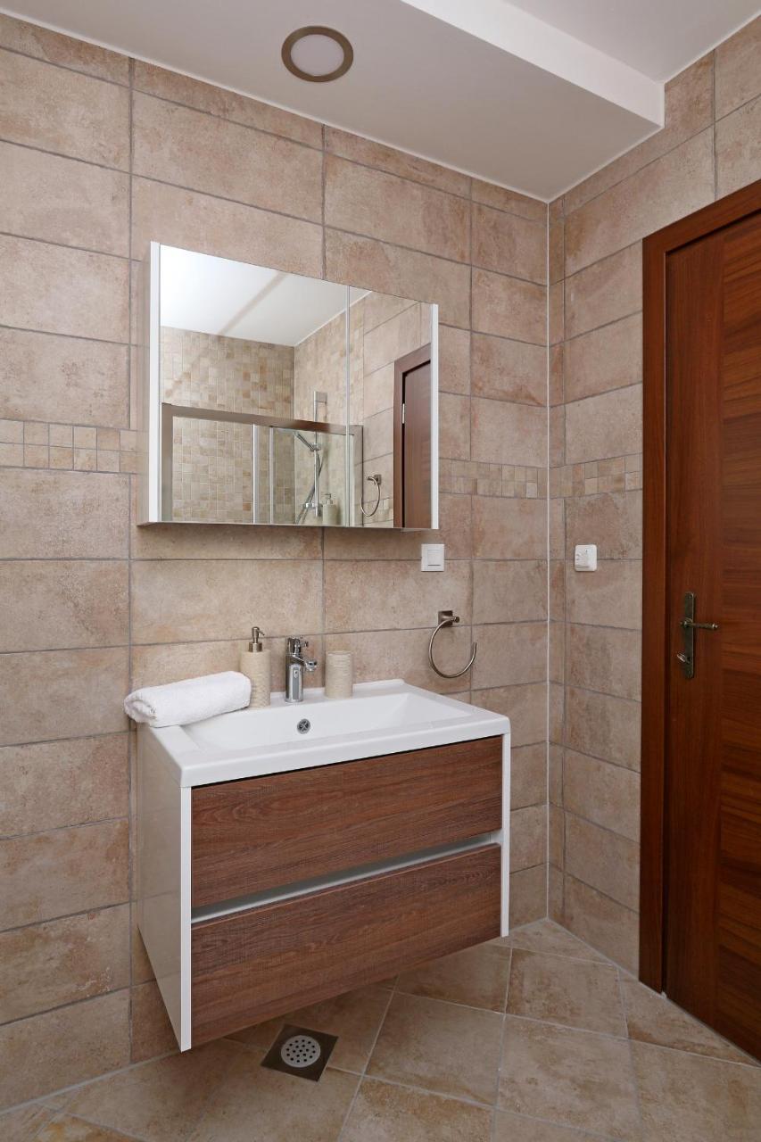 Villa Lurda Linardici Krk Екстер'єр фото