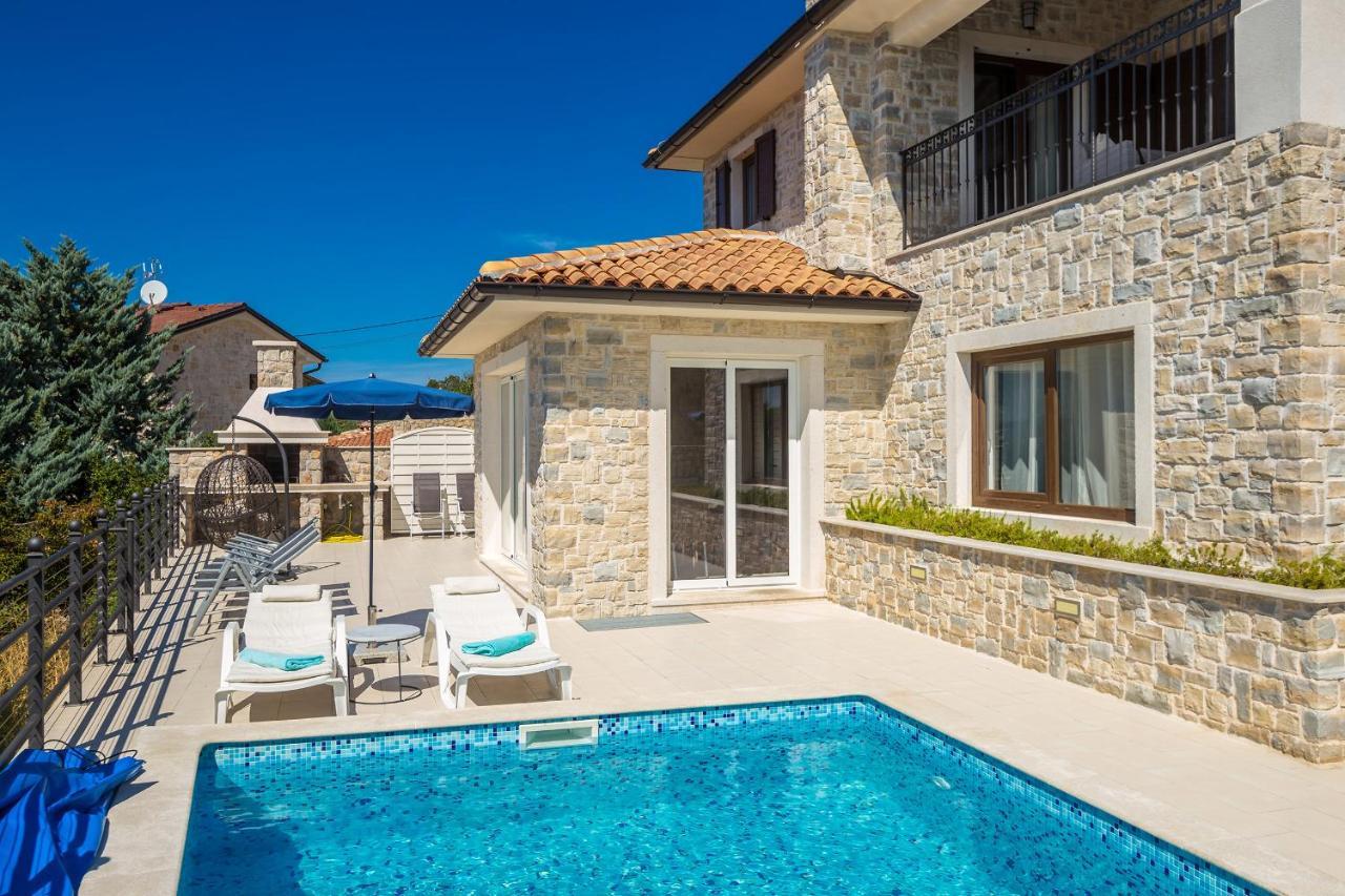 Villa Lurda Linardici Krk Екстер'єр фото